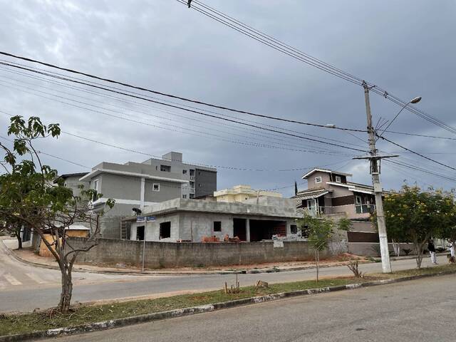 Casa para Venda em Atibaia - 4